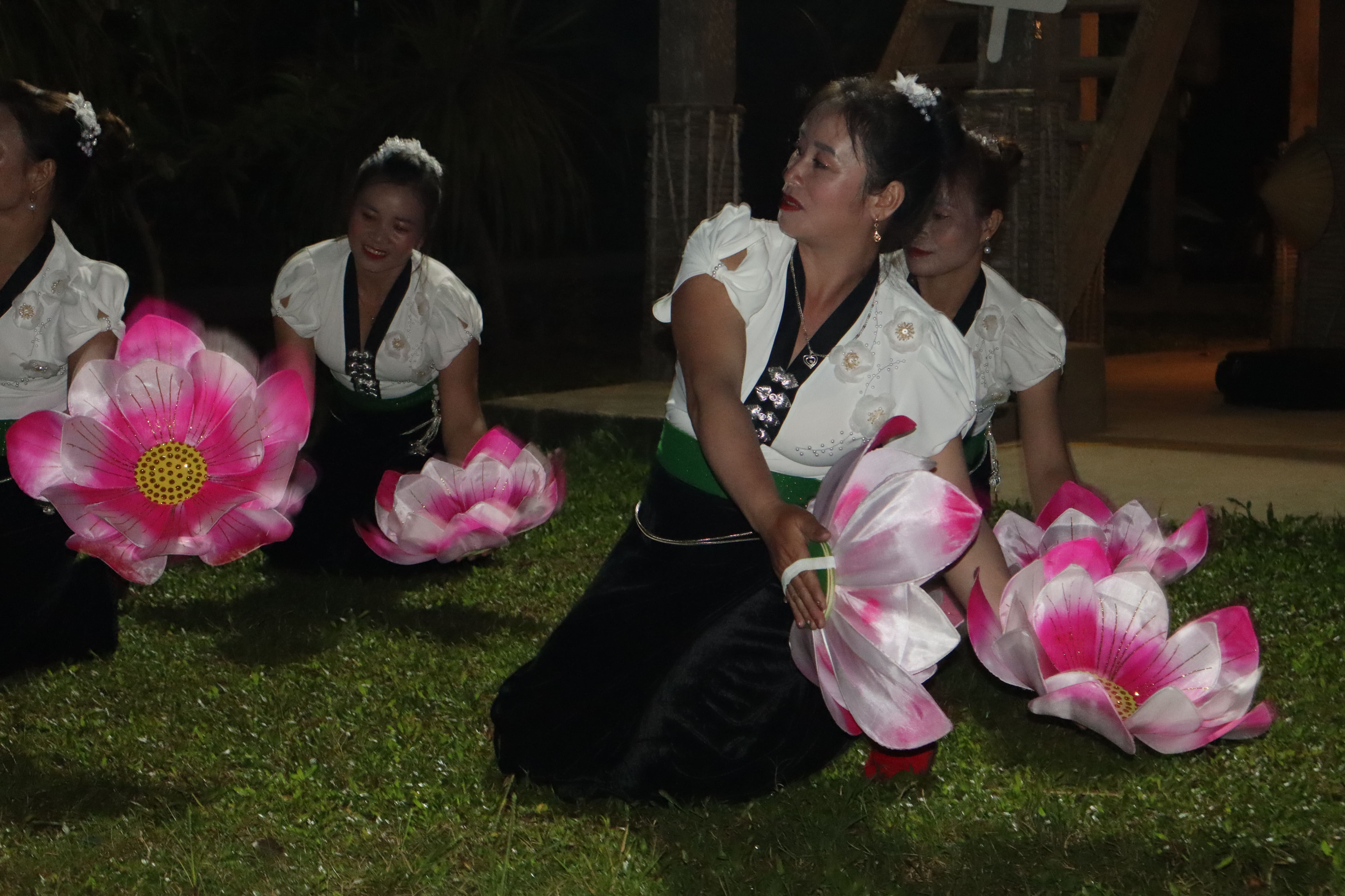 Nghệ thuật truyền thống 4